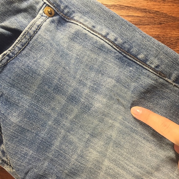 Levi Skinny Jeans - Picture 3 of 5