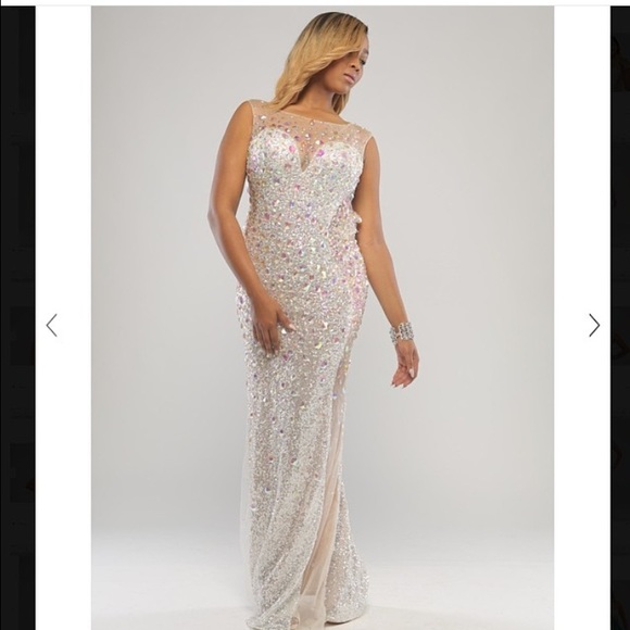 White and sheer Jovani prom dress - Picture 3 of 4