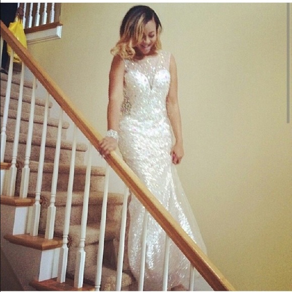 White and sheer Jovani prom dress - Picture 4 of 4