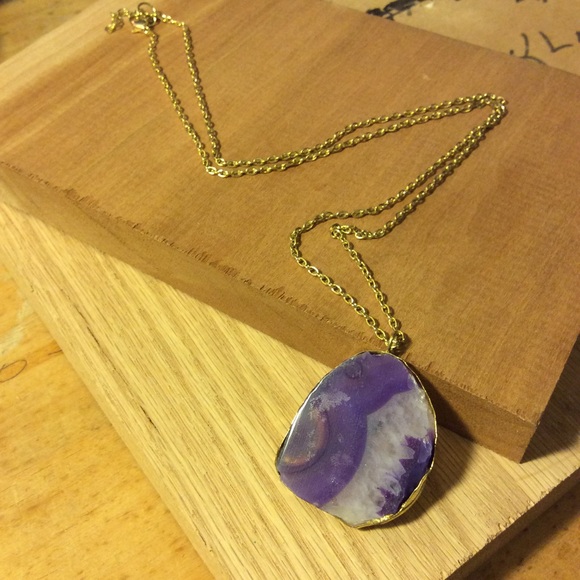Purple Stone Pendant Necklace