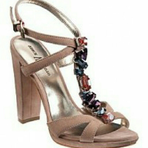 Vince Camuto Rose Jeweled Vamp Stacked Heel