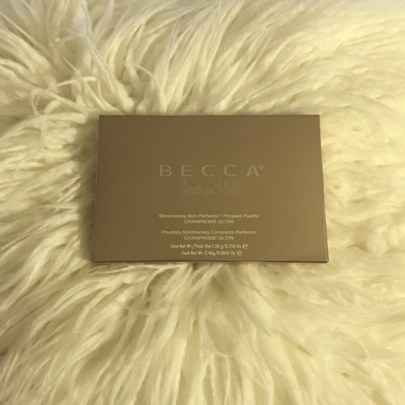 Becca Jaclyn Hill Champagne Glow Palette