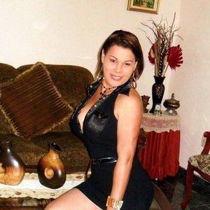 Meet your Posher, Yoselin