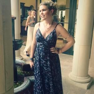 Meet your Posher, Kenzie