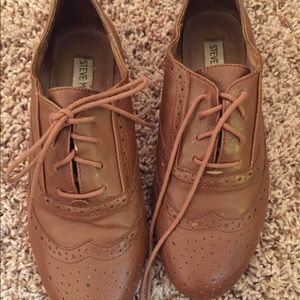 Steve Madden oxfords