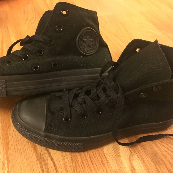 Black high top converse