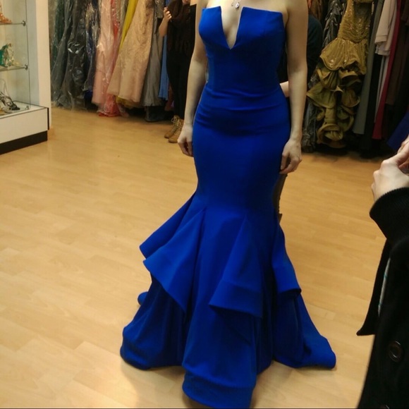 Michael Costello Inspired Gown