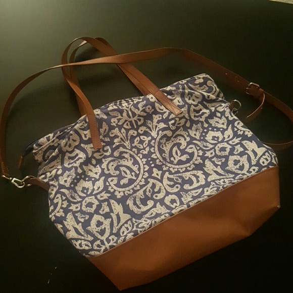 Cute floral boho cross body purse - Picture 1 of 3