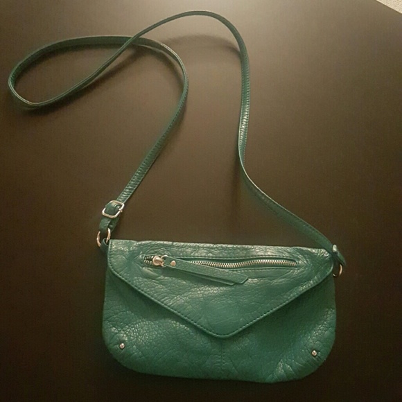 Cross body purse