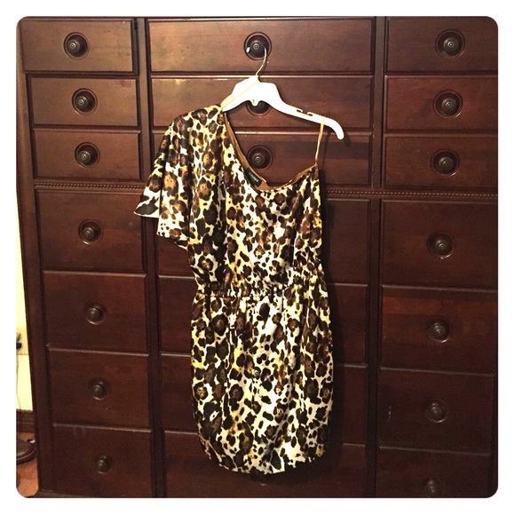 One shoulder cheetah dress with tag.