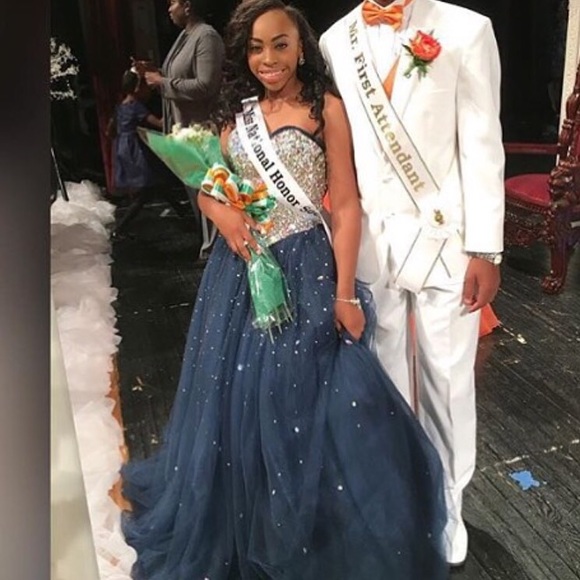 Prom Dress | Ball Gown | Formal Dress 💃🏽