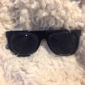 UO sunglasses