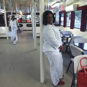 Meet your Posher, Ianthe