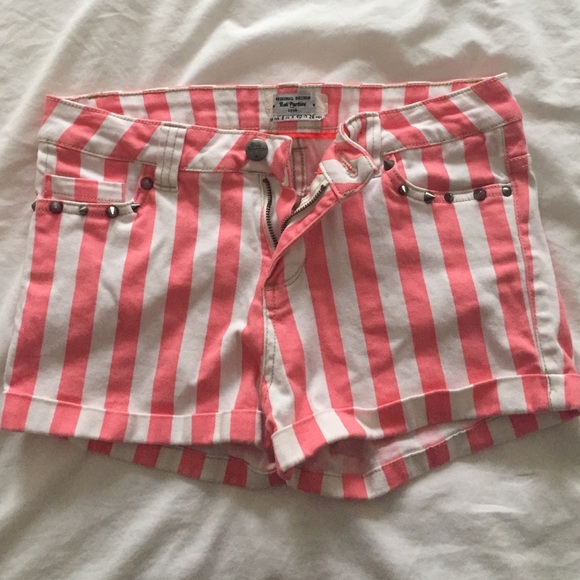 High rise hipster originally made in Spain