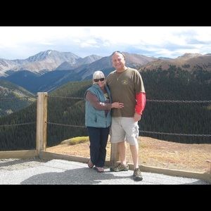 Meet your Posher, Debbie