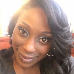 Meet your Posher, Kiera