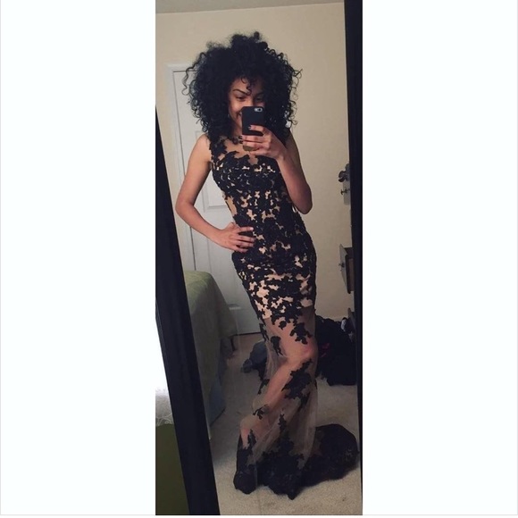 Prom dress - Picture 1 of 1