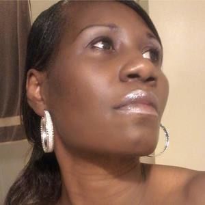 Meet your Posher, Jacqueline