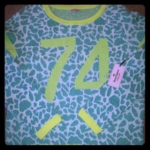 NWT $7 ☆or 5for$25☆Juicy Couture light-wt sweater