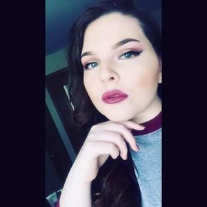 Meet your Posher, Victoria