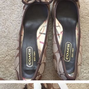 Coach 4 inch wedges cute brown with c's