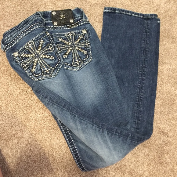 Like new pair of Miss Me jeans with bling!