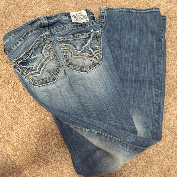 Great pair of Big Star "Maddie" jeans!