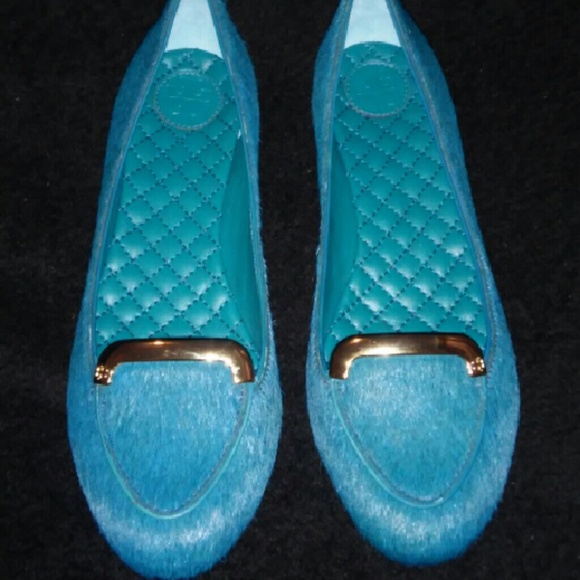 SOLD.....Tory Burch flats
