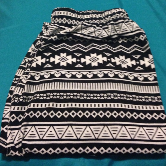 Patterned leggings