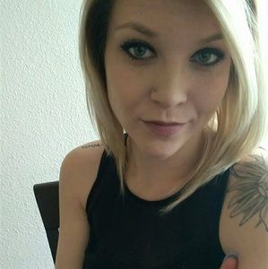 Meet your Posher, Shelby