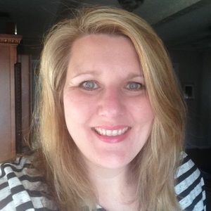 Meet your Posher, Cynthia