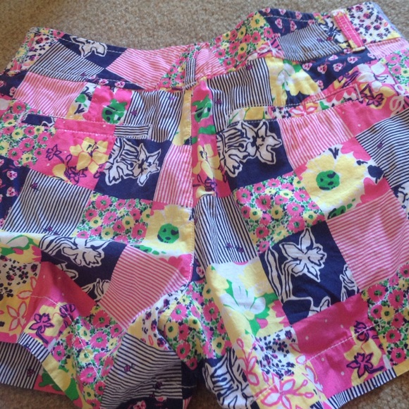 LILLY PATCHWORK SHORTS - Picture 4 of 4