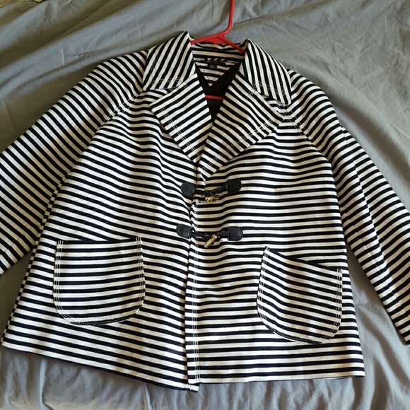 Tommy Hilfiger short coat