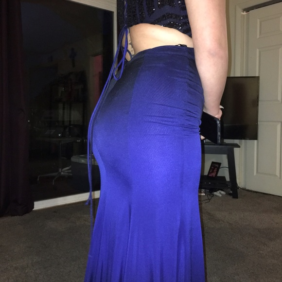 Prom dress - Picture 2 of 4