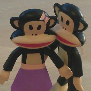 Meet your Posher, Toni