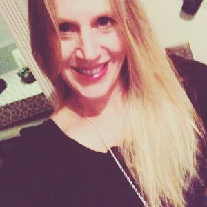 Meet your Posher, Carol