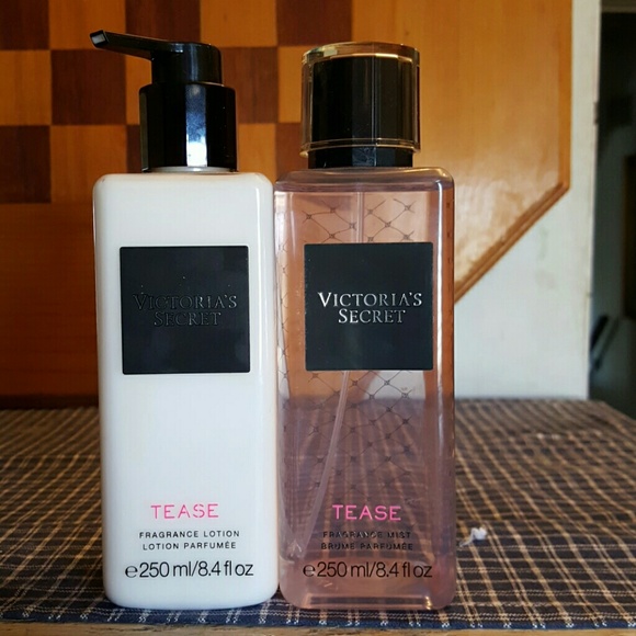 VS TEASE BODY MIST & LOTION (NWTS)