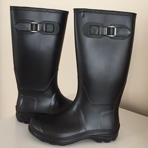 Rain boots
