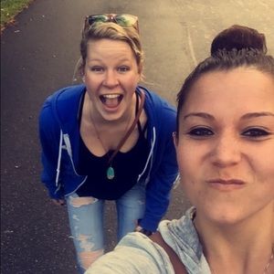 Meet your Posher, Caroline