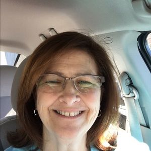 Meet your Posher, Deb