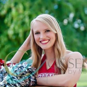 Meet your Posher, Kayla