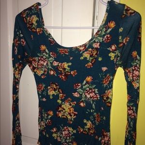 Long sleeve floral patterned shirt