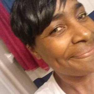 Meet your Posher, Cybil