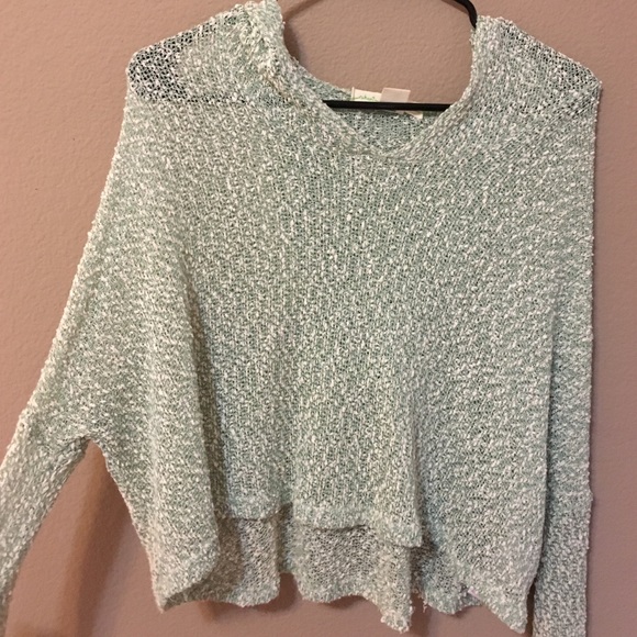 Cropped Lightweight Hooded Sweater