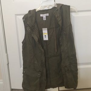 KENNETH COLO GREEN MILITARY VEST