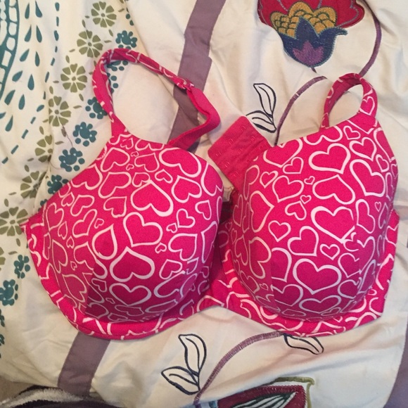 Sexy Cacique T-Shirt Bra