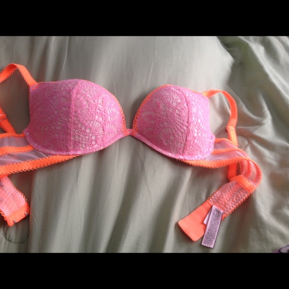 Victoria's Secret Other - Last markdown-Victoria Secrets push up Demi bra