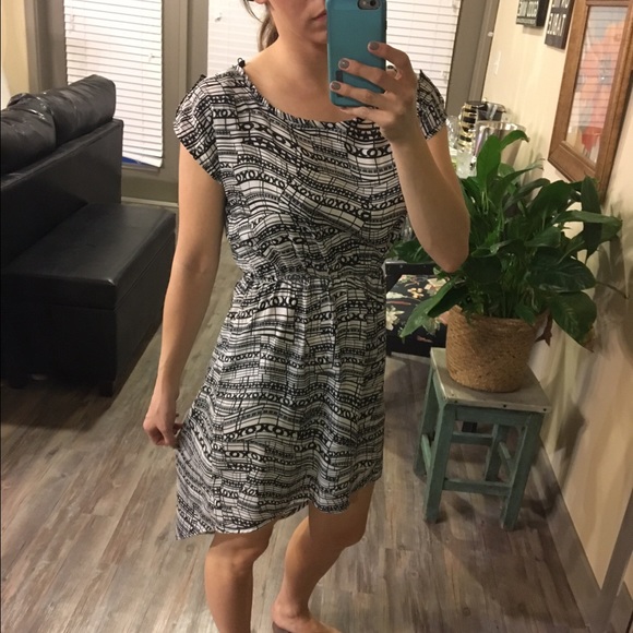 🔺SOLD!🔺Cute high-low dress! - Picture 1 of 4