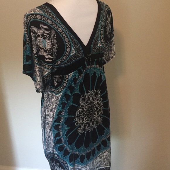 Perfect Dress! - Picture 4 of 4
