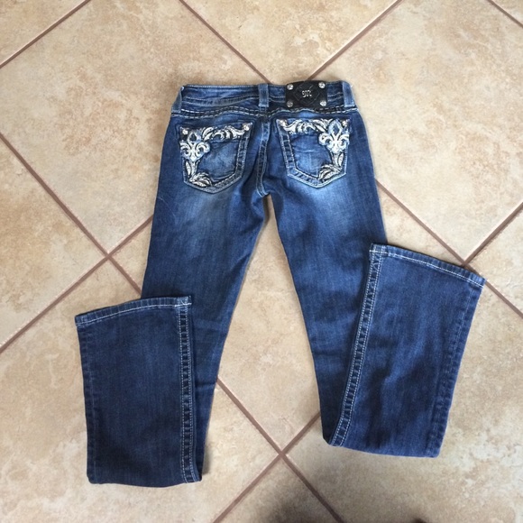 Juniors miss me jeans
